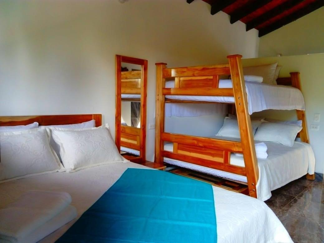 Hotel El Potrillo El Penol  Buitenkant foto